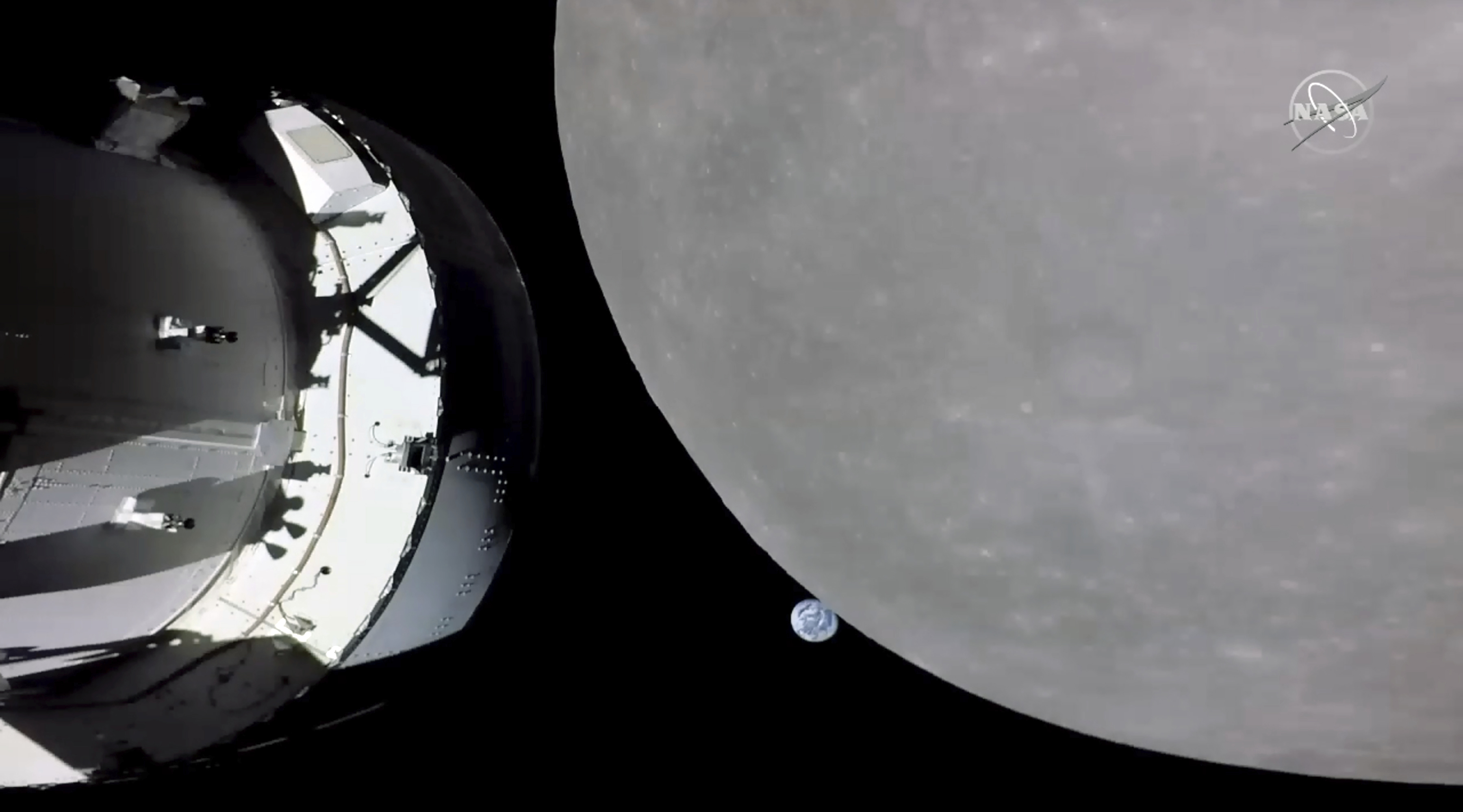 NASA capsule buzzes moon, last big step before lunar orbit - Vimarsana News