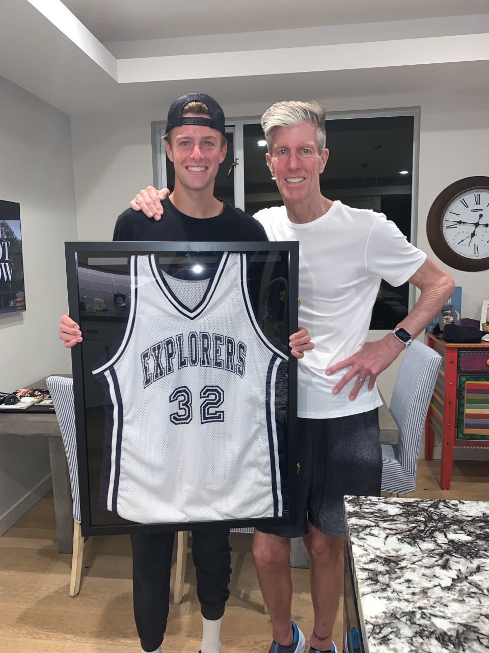 Son runs 32 miles for dad fighting Lou Gehrig's disease - Vimarsana News