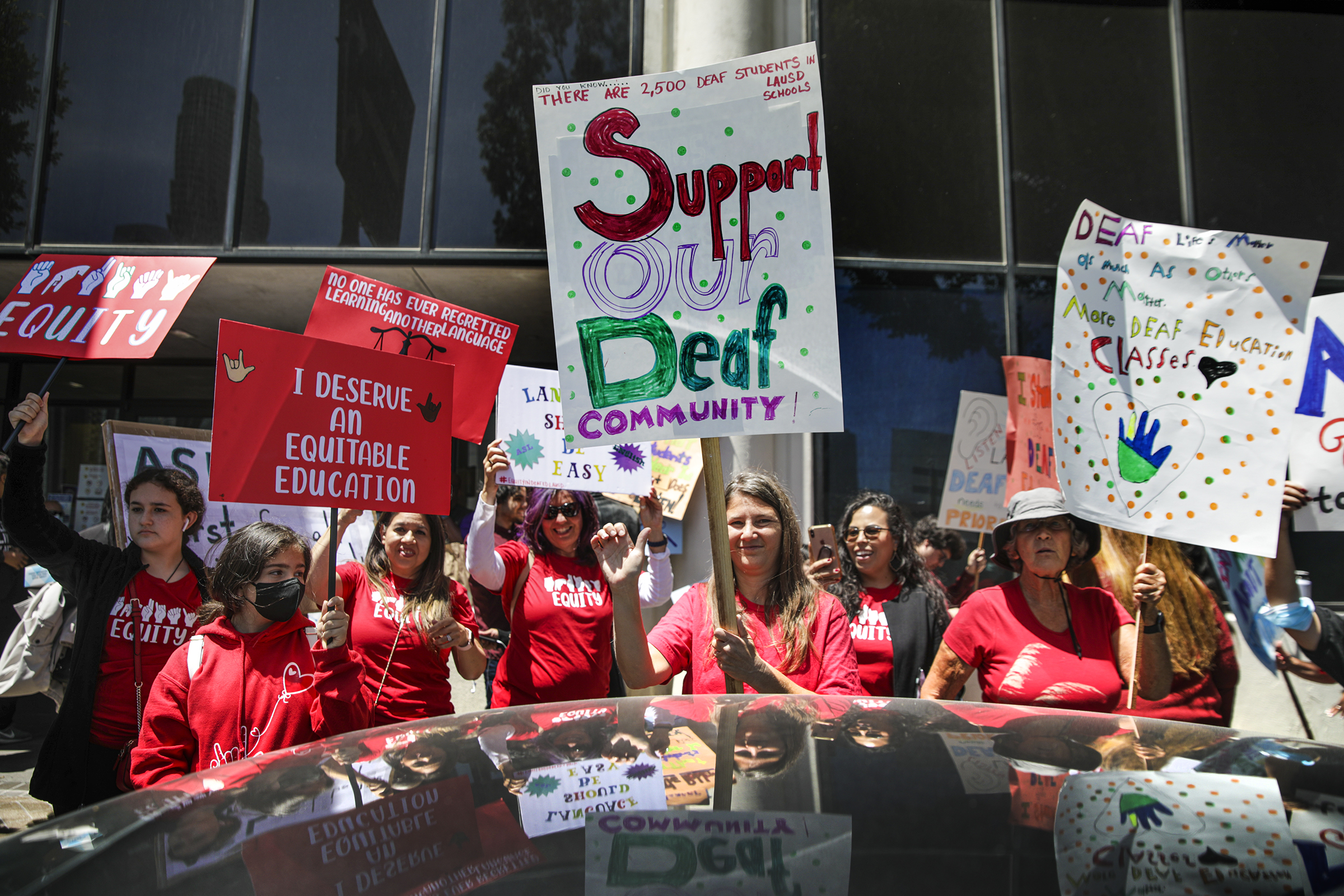 LAUSD passes controversial deaf education plan despite opposition - Vimarsana News