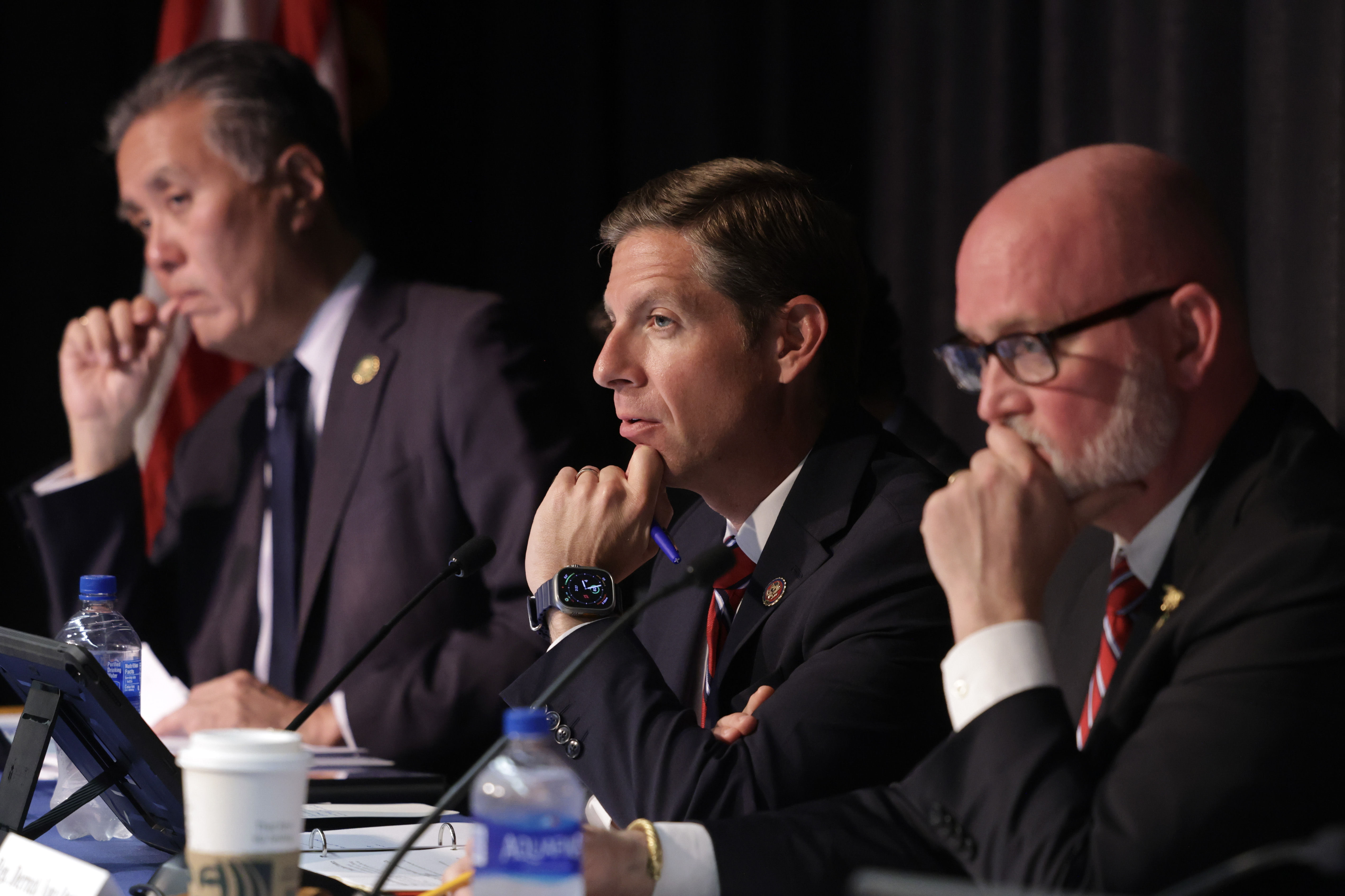 Programs to help homeless veterans are not reaching them, congressional reps told at Oceanside field hearing - Vimarsana News