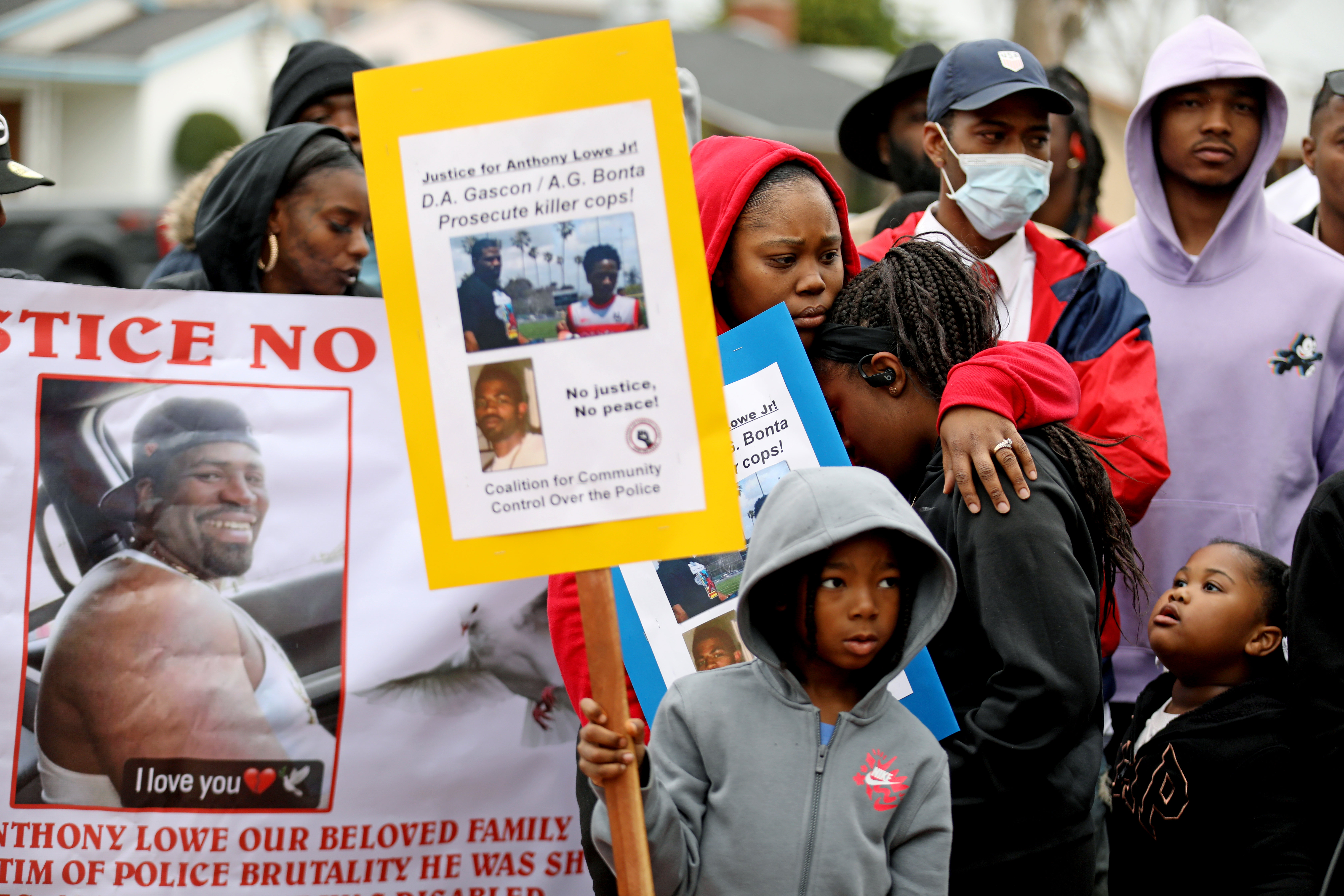 Family of amputee killed by police : 'Anthony was loved' - Vimarsana News