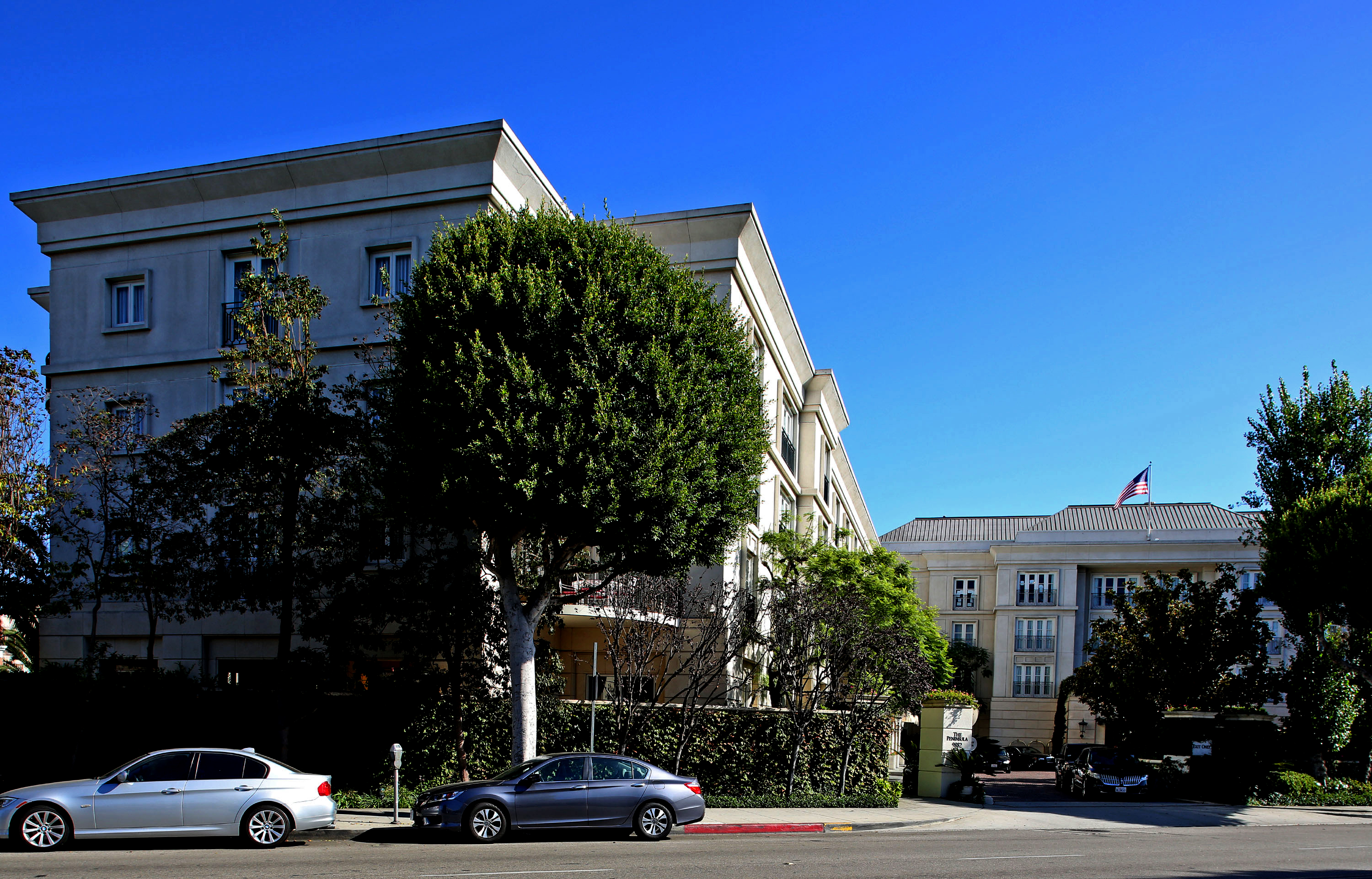 Thief who finagled Beverly Hills hotel room keys admits diamond heist - Vimarsana News