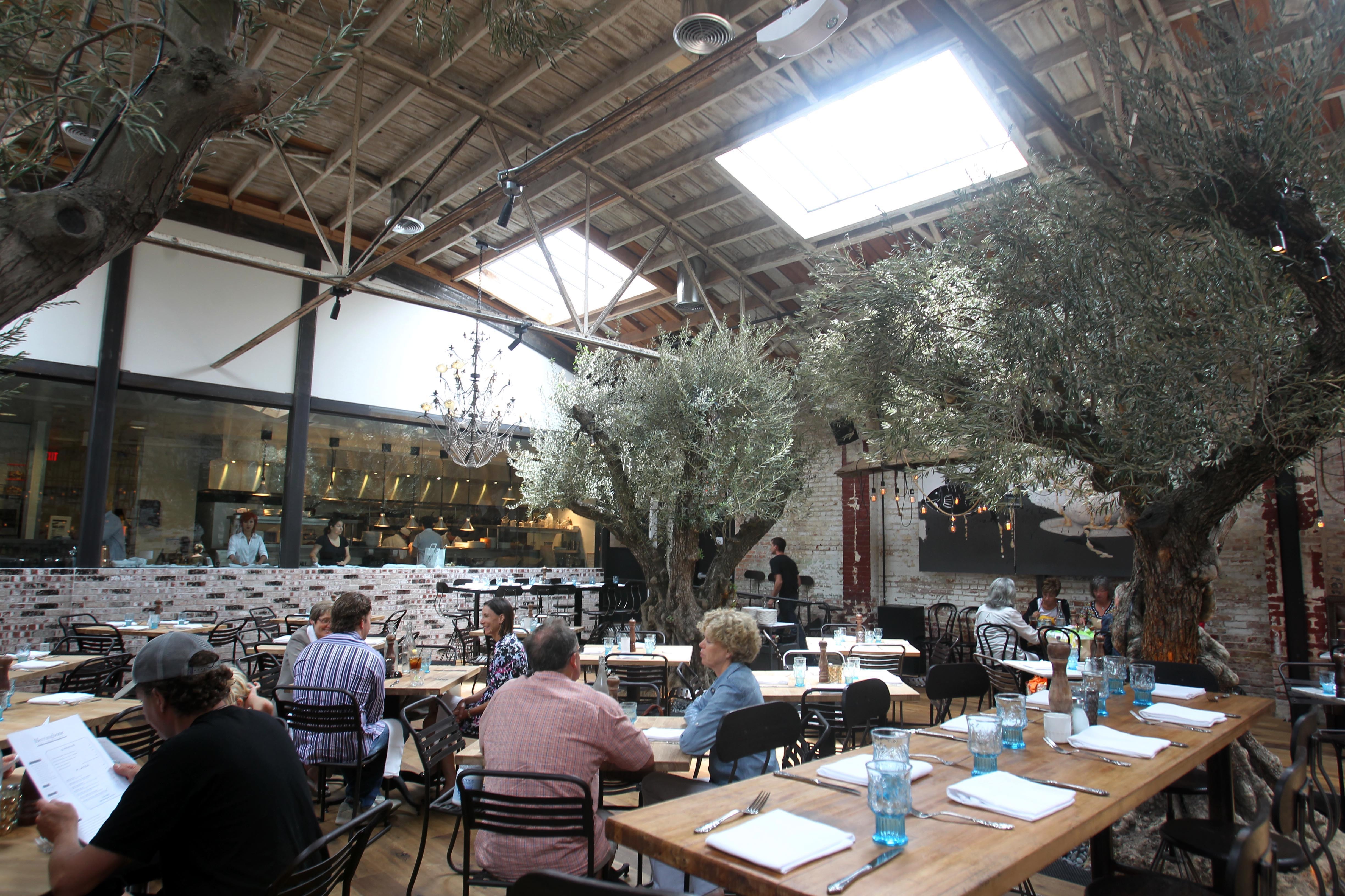 San Diego celeb chef Malarkey takes over La Jolla's Herringbone restaurant after selling it - Vimarsana News